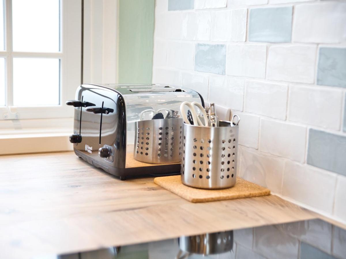 Pass The Keys Lovely 2-Bed Apartment Colyton Near Jurassic Coast Buitenkant foto