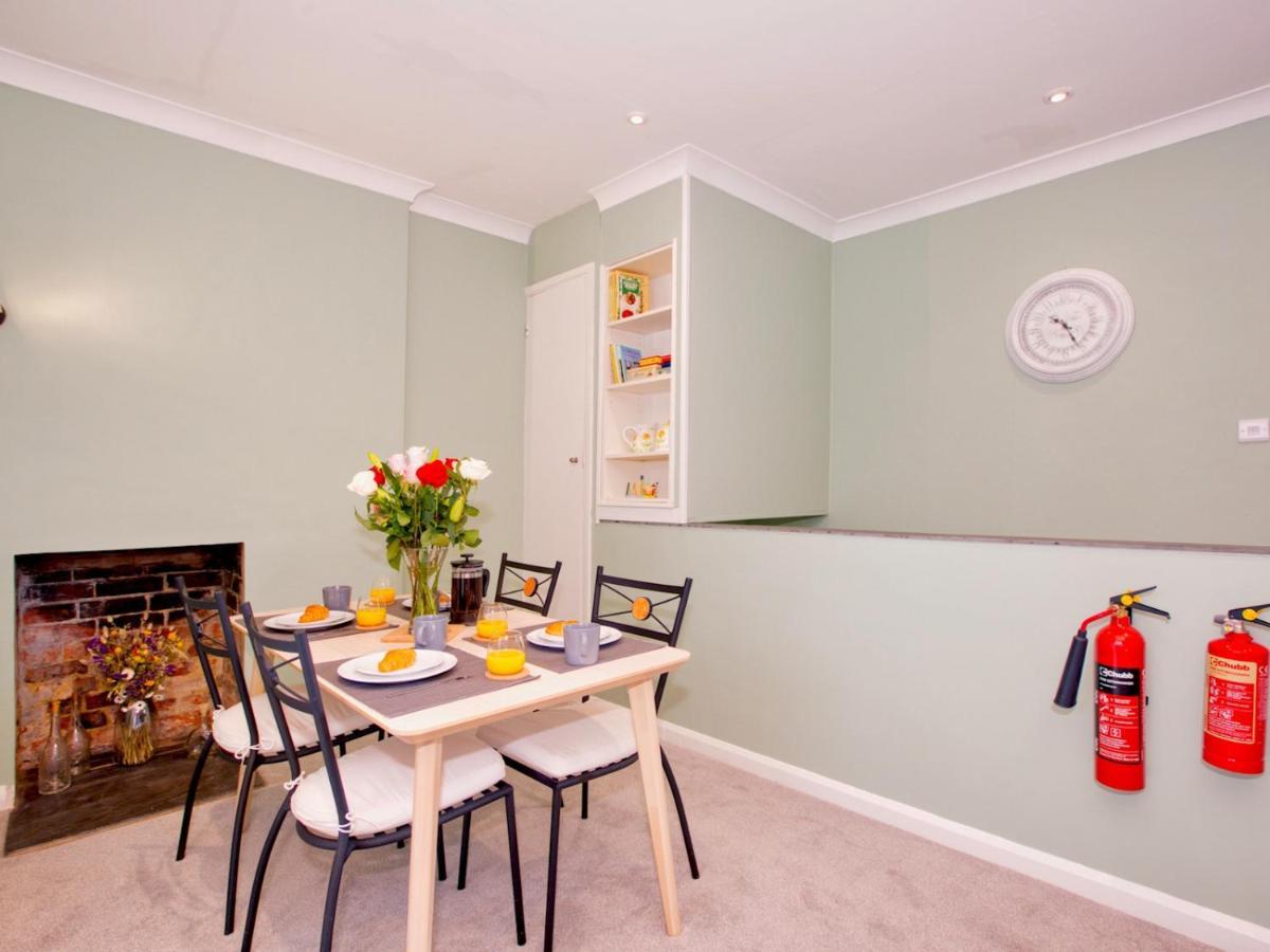 Pass The Keys Lovely 2-Bed Apartment Colyton Near Jurassic Coast Buitenkant foto
