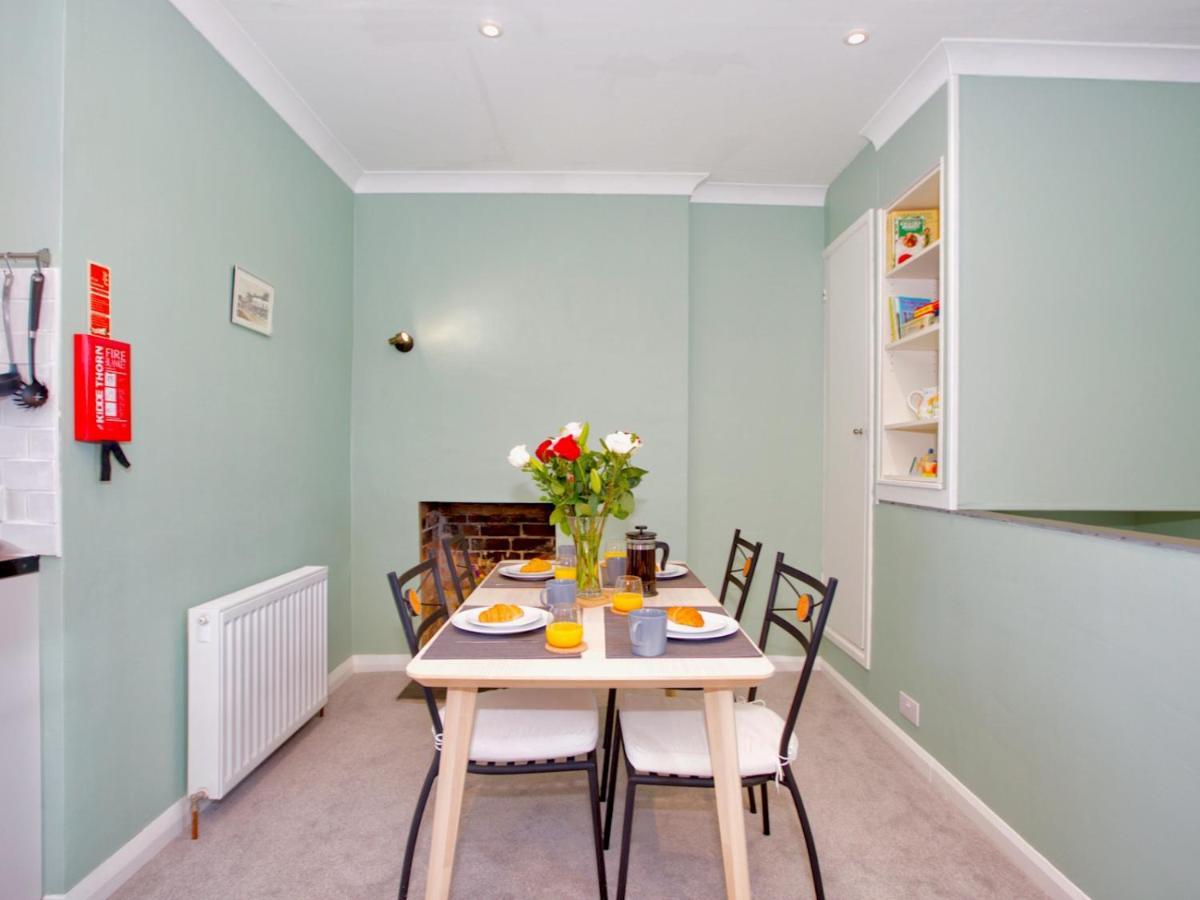 Pass The Keys Lovely 2-Bed Apartment Colyton Near Jurassic Coast Buitenkant foto